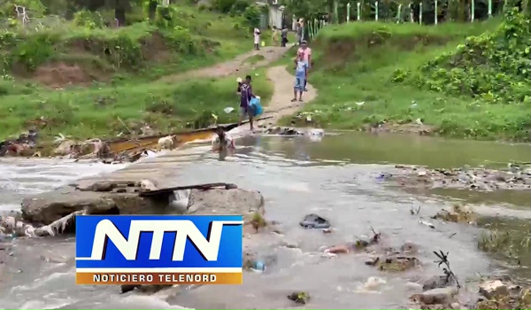 Residentes en la Rivera de los Sánchez a punto de quedar incomunicados debido a las lluvias