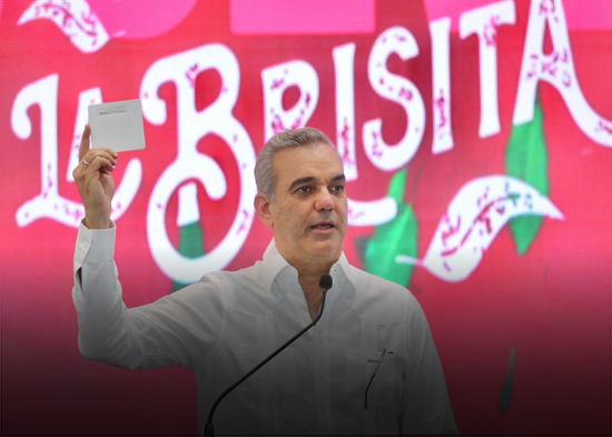 Abinader pide a funcionarios entregar bonos navideños a quienes los necesitan