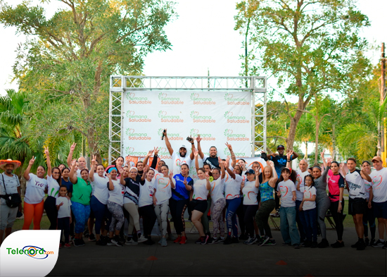 Semana Saludable realizan circuito de Crossfit con Reymond Fitt 56