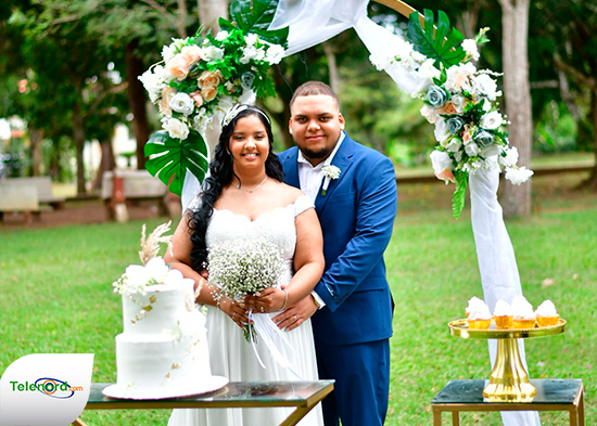 Se unen en matrimonio Smarty Reyes Ventura y Rayelin Núñez Brito