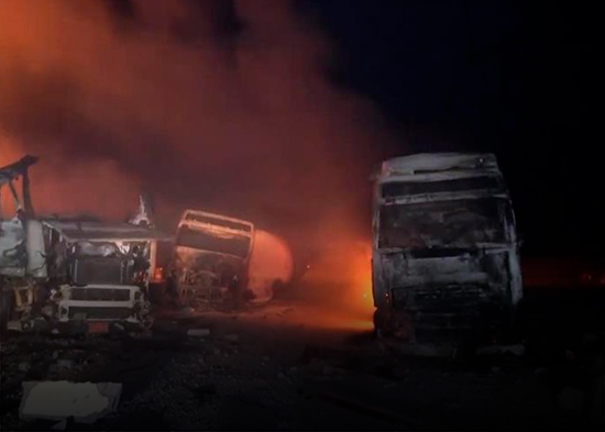 Al menos 38 muertos y más de 100 heridos en bombardeo de EE.UU. a puerto usado por hutíes