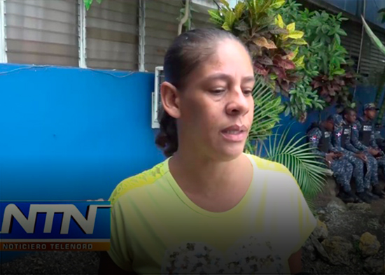 Mujer denuncia supuestas acusaciones injustas de actual pareja de su ex esposo