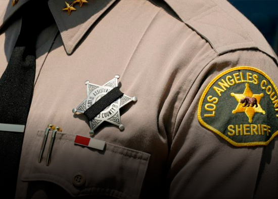 Mueren tres alguaciles en una explosión en un centro de entrenamiento de Los Ángeles