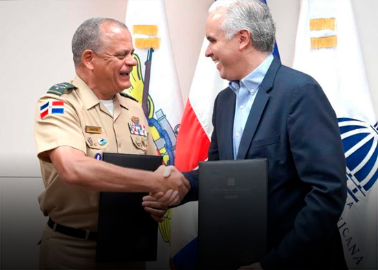 El Minerd y el Ministerio de Defensa fabricarán 150 mil butacas para el año escolar 2025-2026