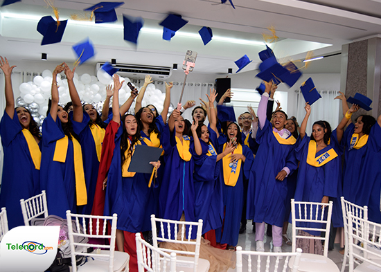 Colegio Renacimiento realiza graduación de su promoción de bachilleres 2025