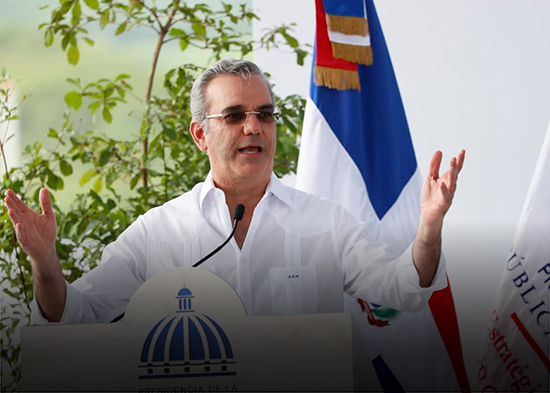 “No estoy en política, estoy en trabajo”: presume Abinader al inaugurar Circunvalación de Baní