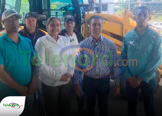 INAPA recibe retro excavadora en pos de la agilización de los trabajos operativos