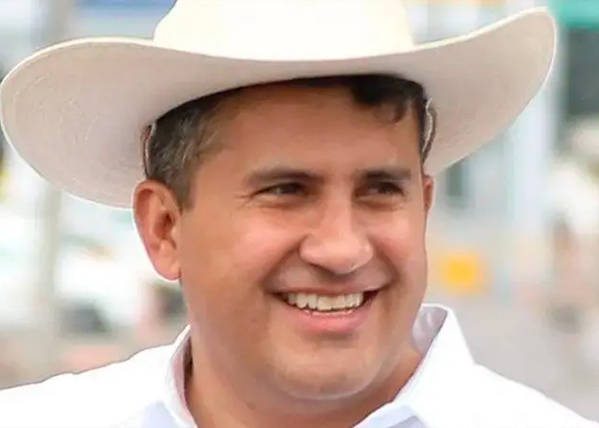 Asesinan alcalde mexicano en celebración del Día de los Muertos