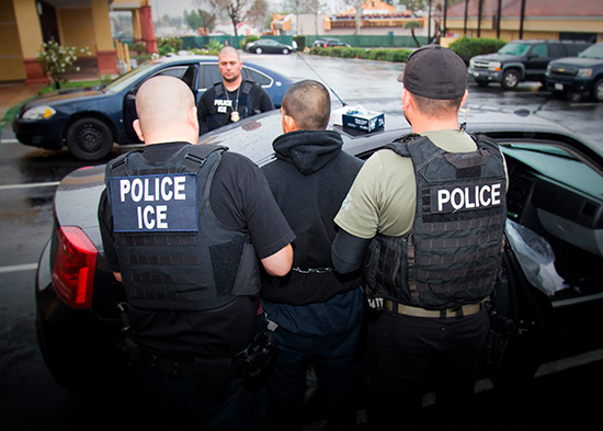 Arrestan más 130 en redada Carolina, EU