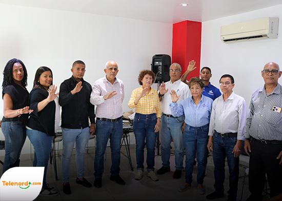 UDEPRODU celebra elecciones; William Hernández reelegido como presidente