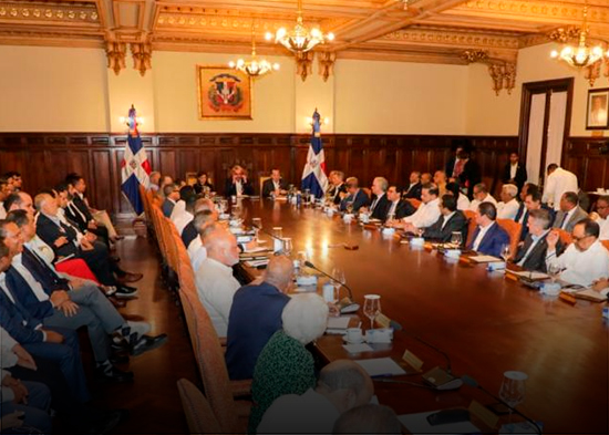 Gobierno pasa balance a gestión del 2025: Dicen que "hay aspectos por mejorar"