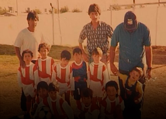 Subastan la camiseta del primer triunfo de Messi