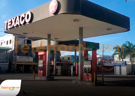 Estación de combustible abandonada en SFM es utilizada para consumo de sustancias y actos ilícitos