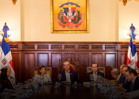 Economistas dicen medidas del Gobierno para mitigar efectos del alza en precios no son suficientes