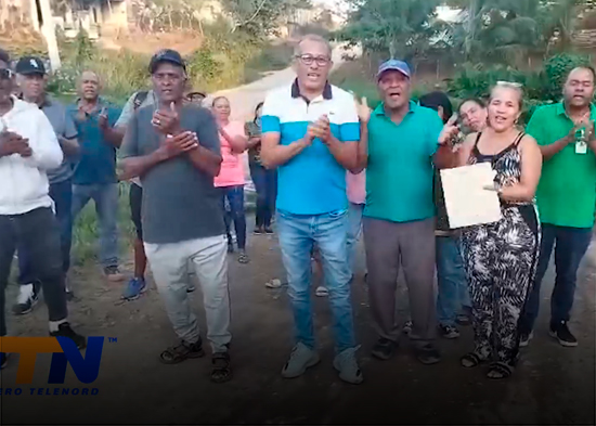Residentes en comunidad barrio lindo Hatillo exigen construcción de puente