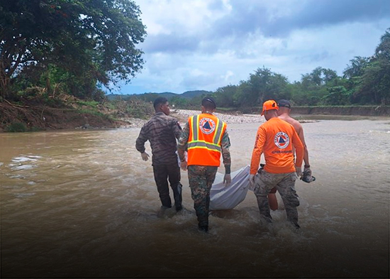Recuperan dos cuerpos tras ser arrastrados por ríos en Puerto Plata y Pedro Brand