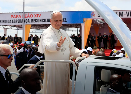 El papa dice que toda forma de opresión, violencia o explotación niega el cristianismo