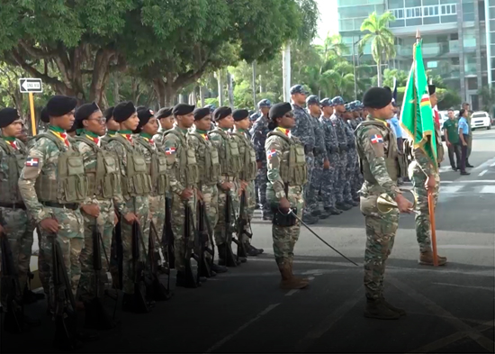Con izamiento de la bandera iniciaron actos por el 150 aniversario del fallecimiento de Duarte