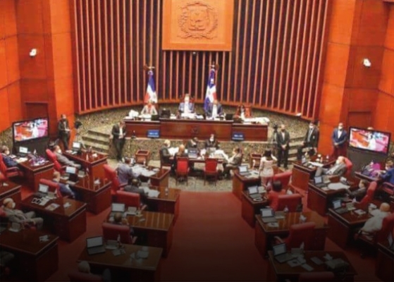 El programa "El Informe" revela el uso irregular de fondos asignados al Senado